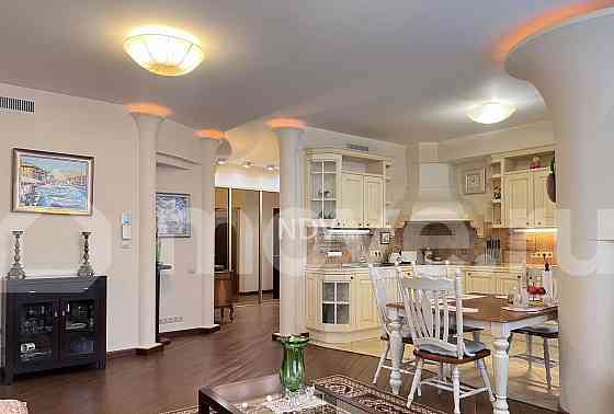 3-комн. квартира, 110 м2, 5/9 эт. Москва