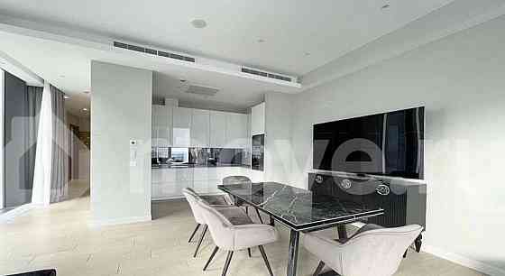 3-комн. апарт-ы, 87.7 м2, 64/78 эт. Москва