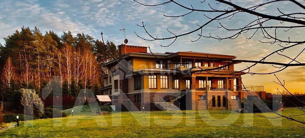 Дом, 836 м2, 44 сотки, 3 эт. Солнечногорск - изображение 1