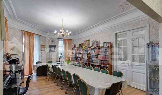 Квартира, 164.1 м2, 3/5 эт. Москва