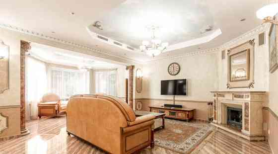 Коттедж, 1000 м2 Апрелевка