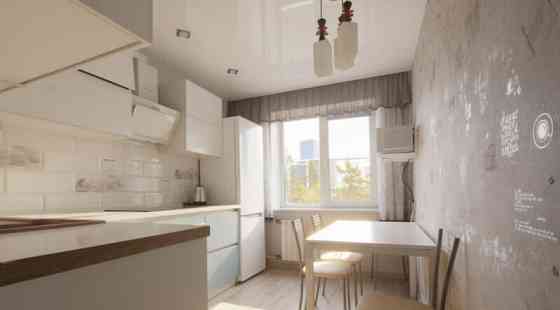 2-комн. квартира, 53 м2, 1/10 эт. Красноярск