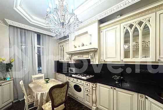 2-комн. квартира, 80.4 м2, 4/9 эт. Москва