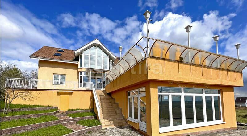 Коттедж, 450 м2 Санкт-Петербург - изображение 1