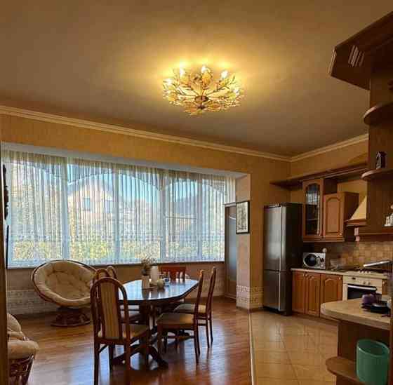 Дом, 258 м2, 1.8 сотки, 4 эт. Калининград