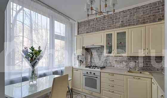3-комн. квартира, 67 м2, 2/14 эт. Москва