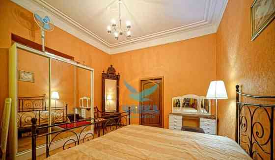 3-комн. квартира, 110 м2, 3/5 эт. Санкт-Петербург