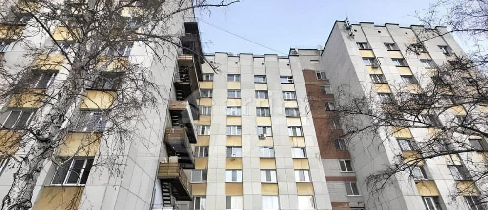 Комната, 15 м2, 9/10 эт. Тюмень - изображение 2