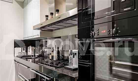 4-комн. квартира, 240 м2, 2/7 эт. Москва