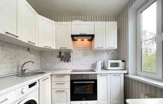 4-комн. квартира, 66 м2, 5/9 эт. Москва