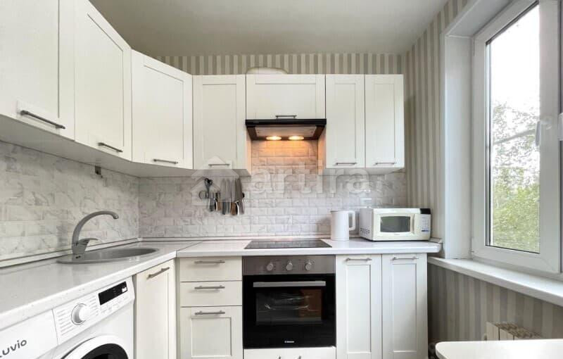 4-комн. квартира, 66 м2, 5/9 эт. Москва - изображение 1