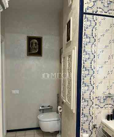 2-комн. квартира, 62.2 м2, 3/5 эт. Москва