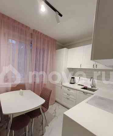 1-комн. квартира, 38 м2, 3/17 эт. Москва