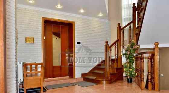 Коттедж, 380 м2 Бронницы