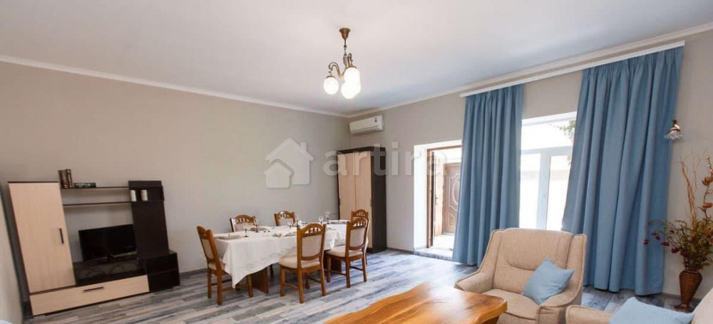 Дом, 80 м2, 10 соток, 1 эт. Симферополь - изображение 1