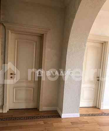 4-комн. квартира, 100.5 м2, 5/5 эт. Москва