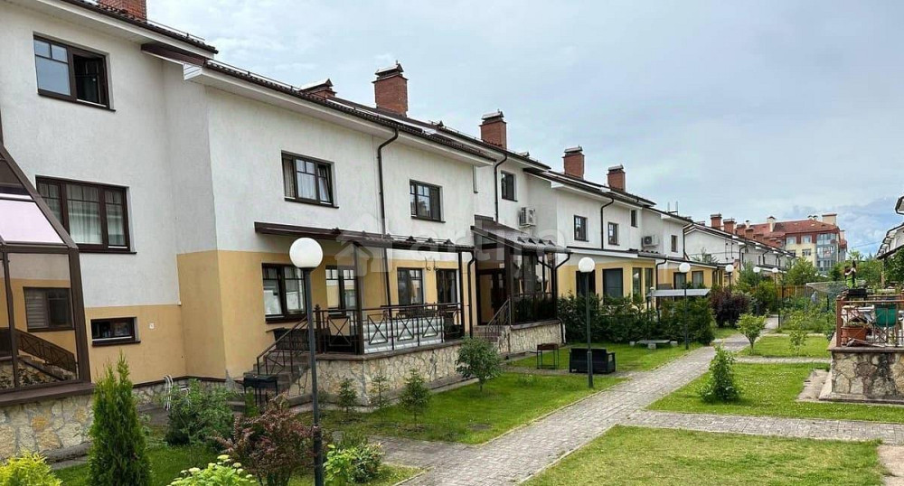 Таунхаус, 186.2 м2, 1 сотка, 3 эт. Санкт-Петербург - изображение 1