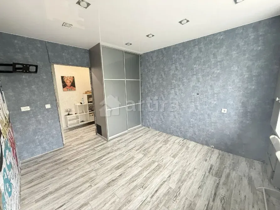 Сдам 3-комн. квартиру, 65 м², 6/9 эт. Новосибирск - изображение 8