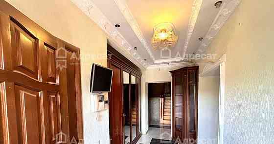 Дом, 250 м2, 6 соток, 3 эт. Волгоград