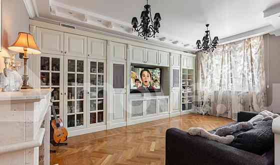 4-комн. квартира, 187 м2, 18/18 эт. Москва