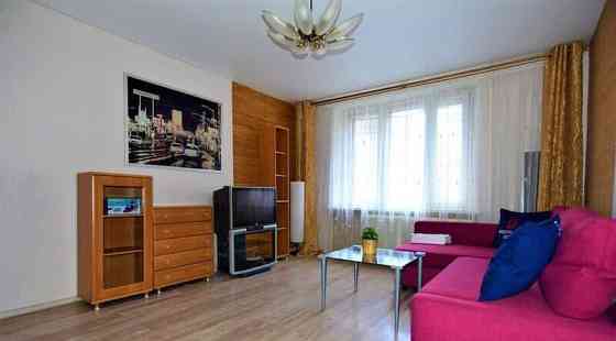 1-комн. квартира, 40 м2, 2/12 эт. Москва