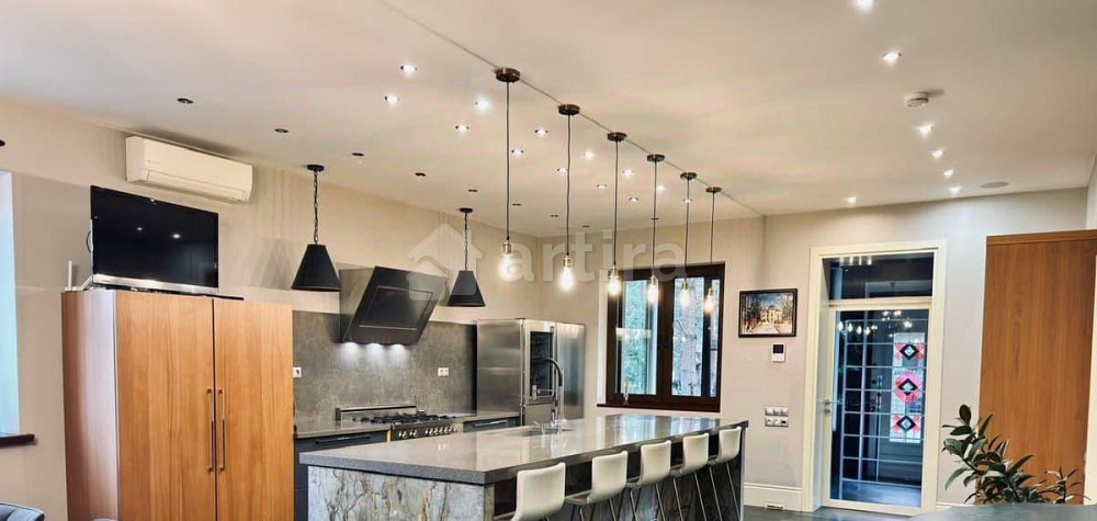 Коттедж, 280 м2, 10 соток, 3 эт. Истра - изображение 3