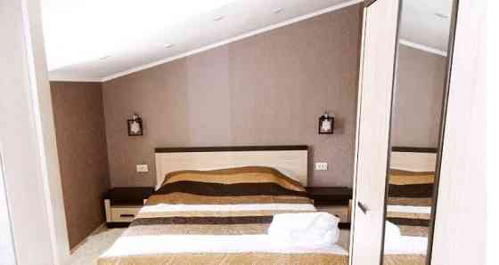 3-комн. квартира, 85 м2, 3/3 эт. Евпатория