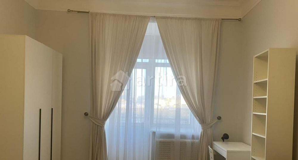 Комната, 20 м2, 5/9 эт. Москва - изображение 1