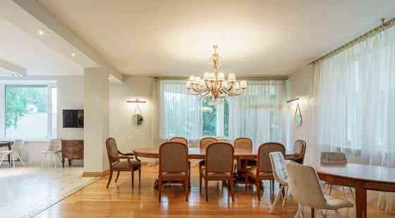 Коттедж, 1000 м2 Москва