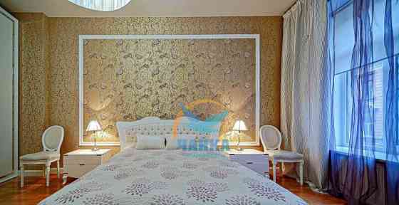 2-комн. квартира, 80 м2, 3/5 эт. Санкт-Петербург