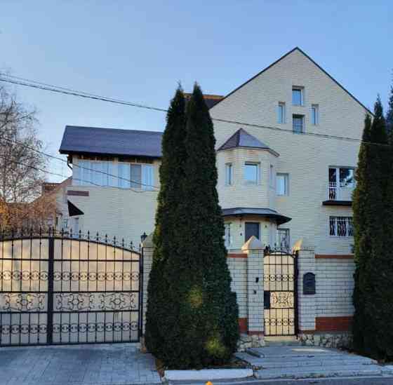 Коттедж, 667 м2, 25 соток, 3 эт. Саратов