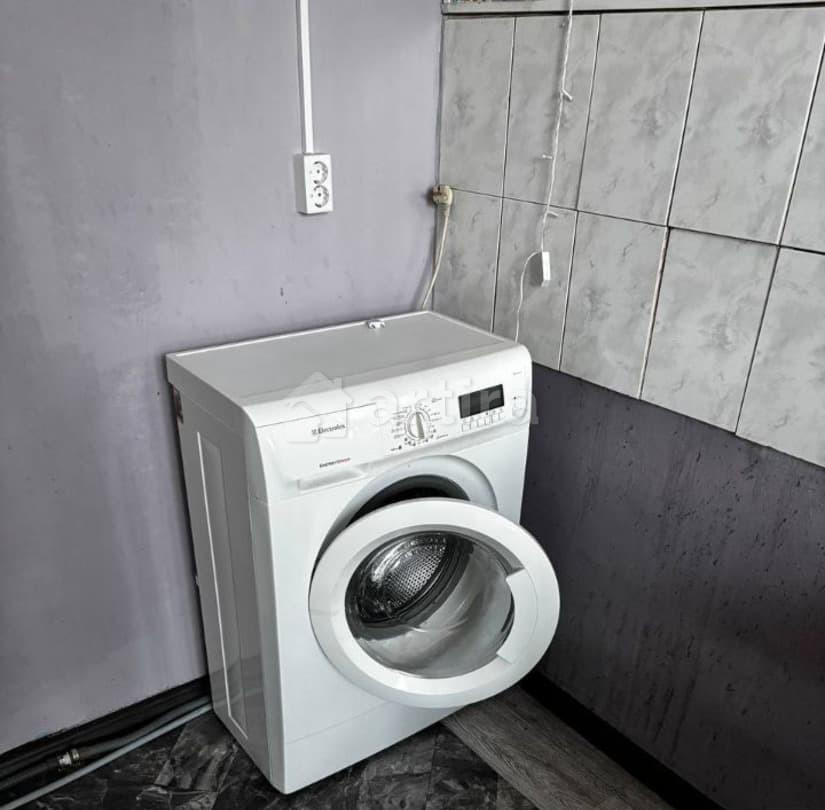 Комната, 19 м2, 2/4 эт. Воронеж - изображение 2