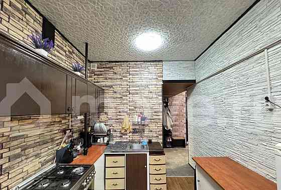 2-комн. квартира, 57 м2, 1/5 эт. Москва