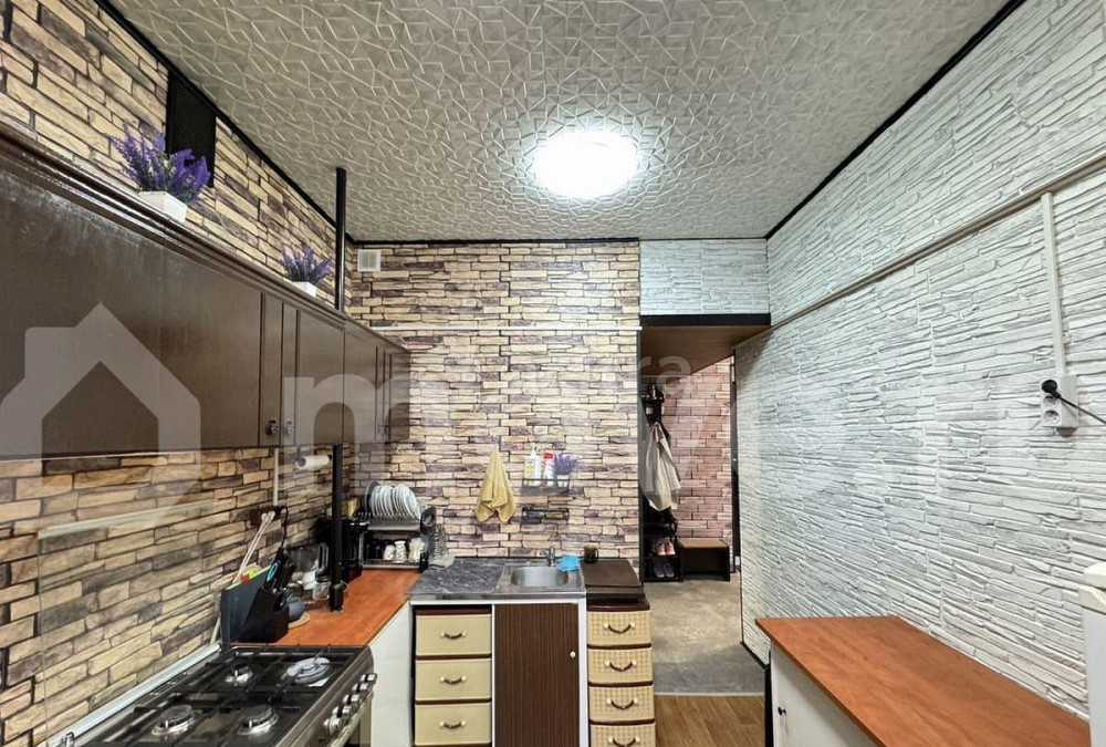 2-комн. квартира, 57 м2, 1/5 эт. Москва - изображение 2