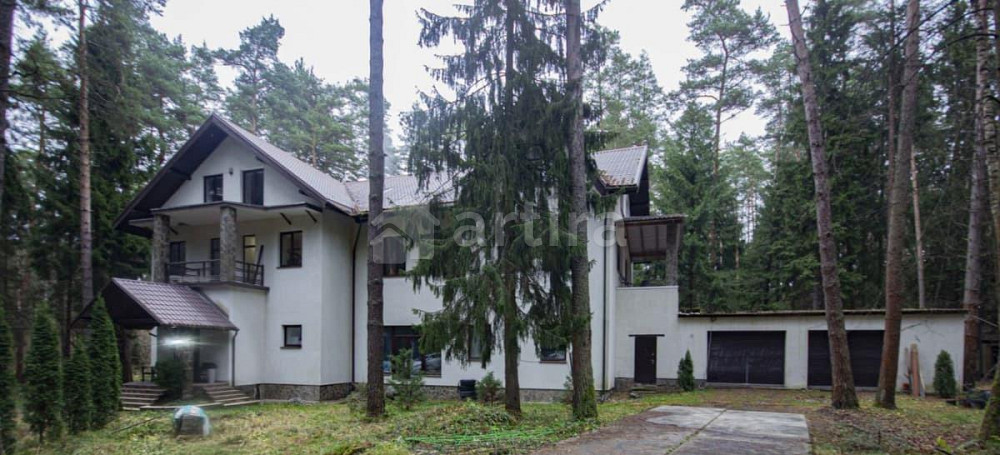 Дом, 724.5 м2, 2 га, 3 эт. Солнечногорск - изображение 1