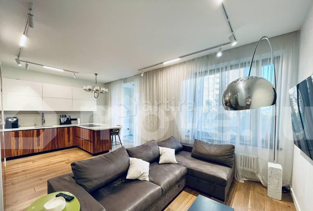 3-комн. пентхаус, 110 м2, 3/29 эт. Москва - изображение 1