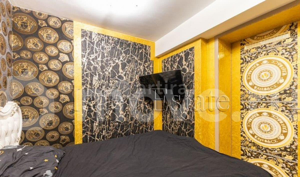 3-комн. апарт-ы, 112 м2, 3/7 эт. Москва - изображение 1