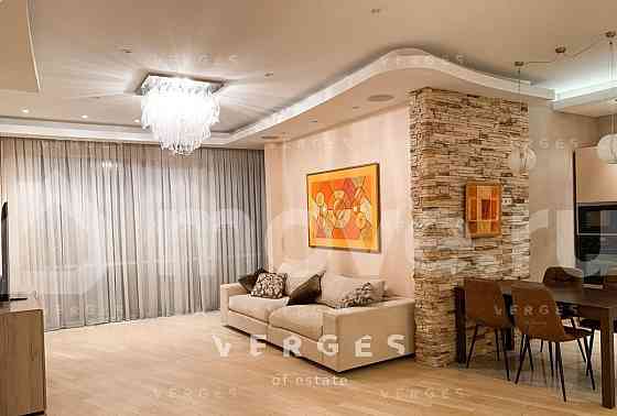 4-комн. квартира, 144 м2, 13/30 эт. Москва