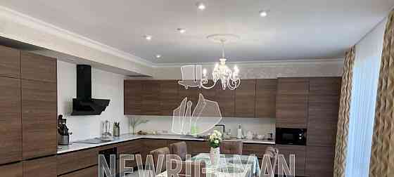 Коттедж, 350 м2, 7 соток, 2 эт. Истра