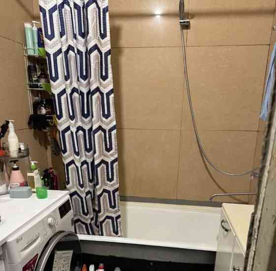 Комната, 12.9 м2, 1/8 эт. Москва