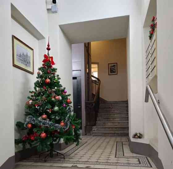 Комната, 23 м2, 1/5 эт. Москва