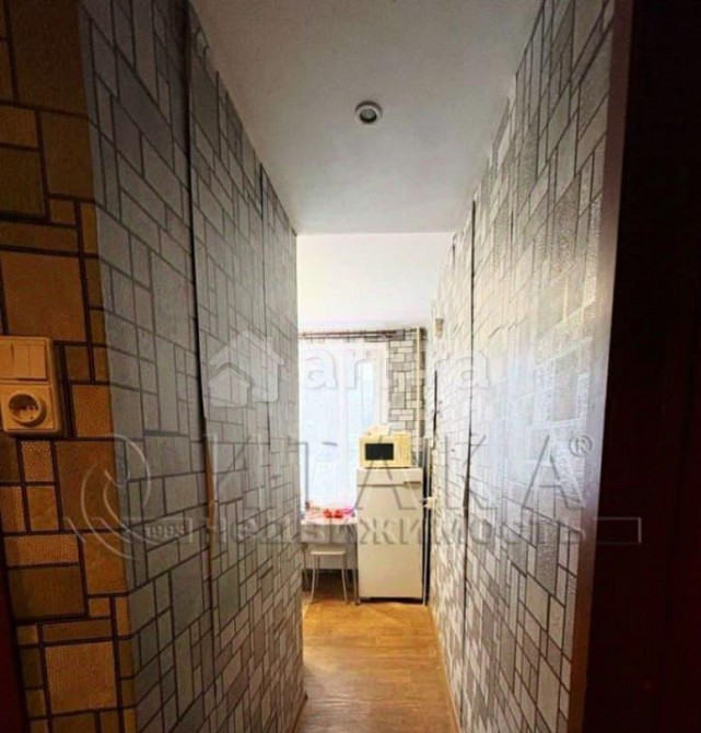 Комната, 15 м2, 1/5 эт. Санкт-Петербург - изображение 4