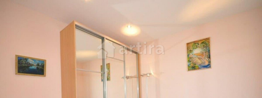 Комната, 28 м2, 4/5 эт. Ростов-на-Дону - изображение 1