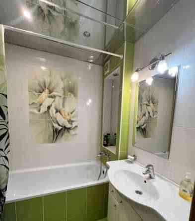 2-комн. квартира, 65 м2, 13/14 эт. Москва