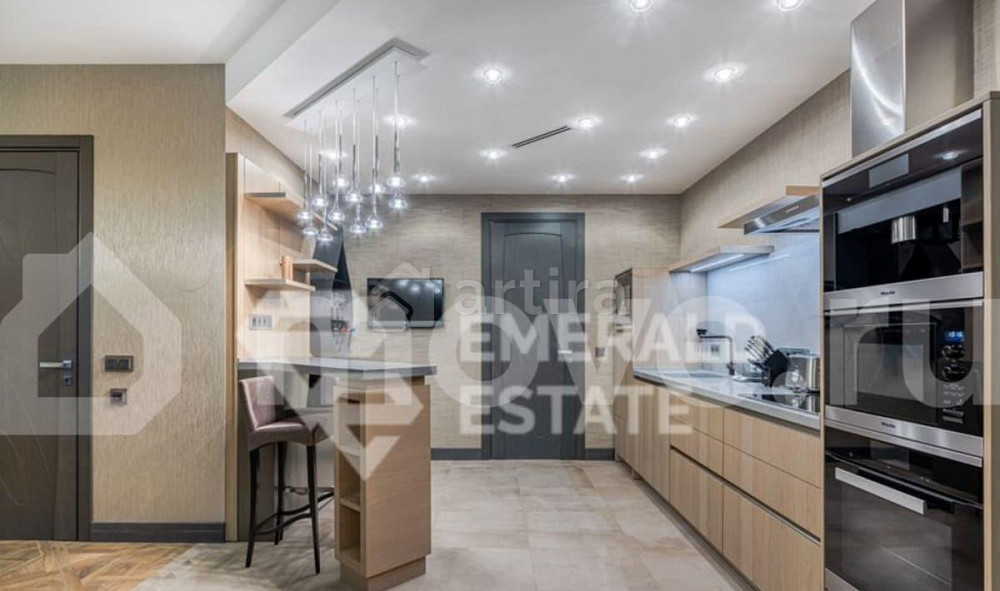 3-комн. квартира, 218.1 м2, 6/8 эт. Москва - изображение 7