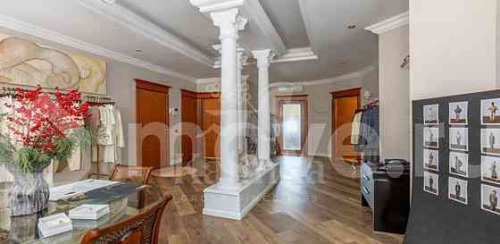 4-комн. апарт-ы, 109.2 м2, 2/5 эт. Москва