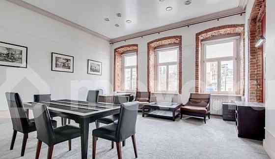 6-комн. апарт-ы, 230 м2, 3/3 эт. Москва