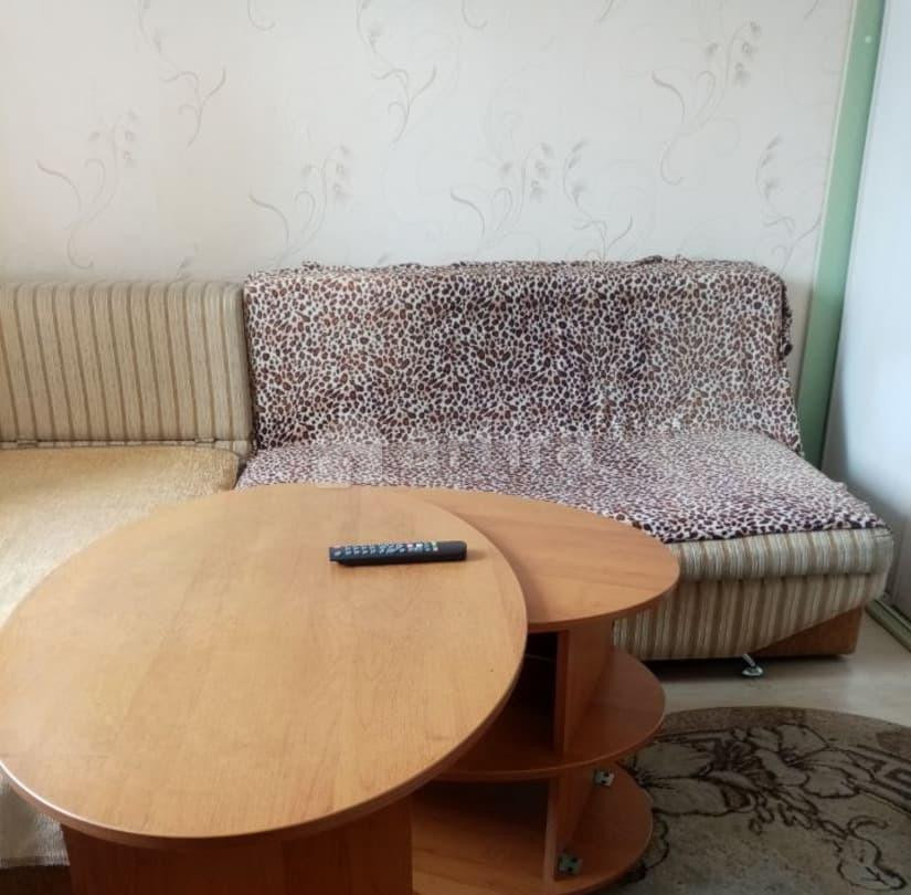 Комната, 19 м2, 4/5 эт. Иркутск - изображение 1