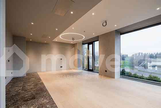 4-комн. квартира, 149.8 м2, 3/11 эт. Москва