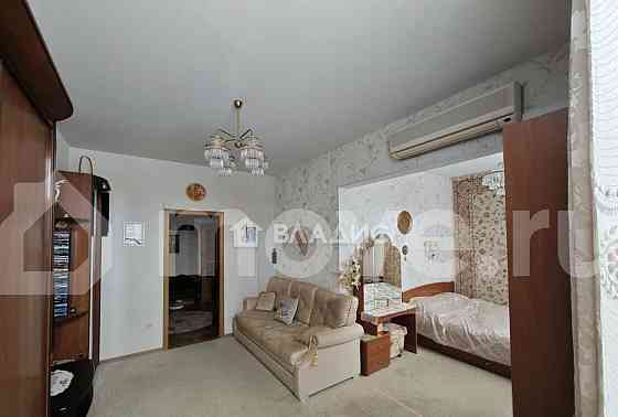 2-комн. квартира, 64 м2, 2/5 эт. Москва